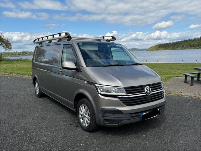 Volkswagon Transporter LWB 2023 Highline