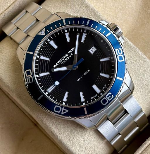 Raymond Weil Tango 42mm