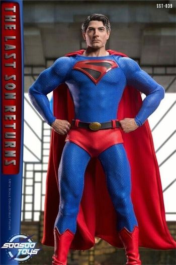 Superman 1/6th scale (hot toys scale)