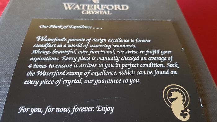 New In Box Waterford Crystal Lismore Pattern 6 Inch Essence Ellipse Bowl