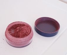 IsaDora Mineral Blush Powder