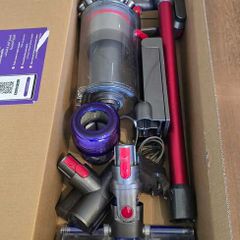 Dyson V11 Outsize Cordless Vacuum + Extra Filter