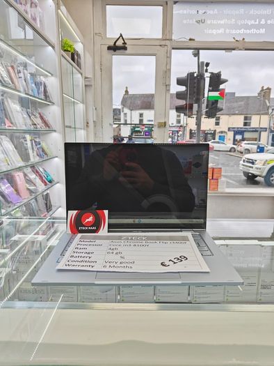 Asus Chrome Book Flip z3400 F