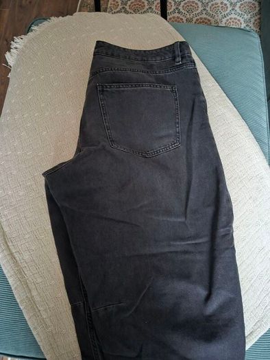 H&M barrel jeans