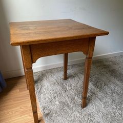 Oak dining table
