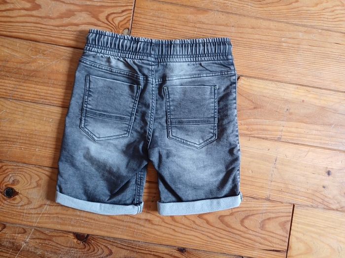BNWT Age 9-10 Stretchy Denim Shorts