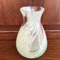 Small Green Swirl Art Glass 4.5 inch vase