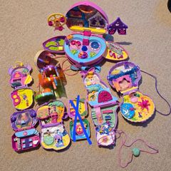 Lot of Polly Pocket toys for a girl