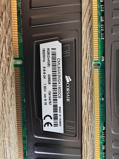 Corsair Vengeance LP 8GB 2x4GB DDR3 1600 Desktop RAM