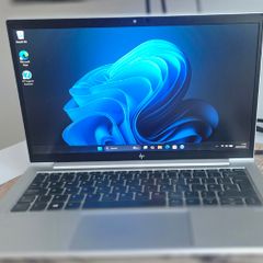 Hp elitebook 830 G8 16gb 256 i5