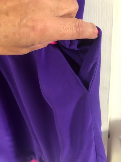 Ladies stunning dress size 10 with pockets