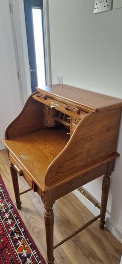 Vintage Oak Roll Top Writing Desk/ Ladies Bureau