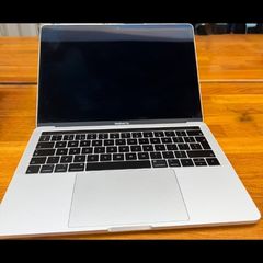 Apple MacBook Pro 13 inch