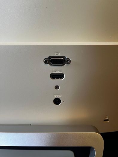 HP Monitor 22" Full HD Monitor