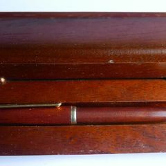 Vintage Wooden Pen &  Wooden Case