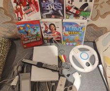 Wii with Mario Bros, Tetris, Formula 1
