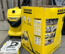 Karcher Wd 4 1000w 20ltr Wet & Dry Vacuum 240v