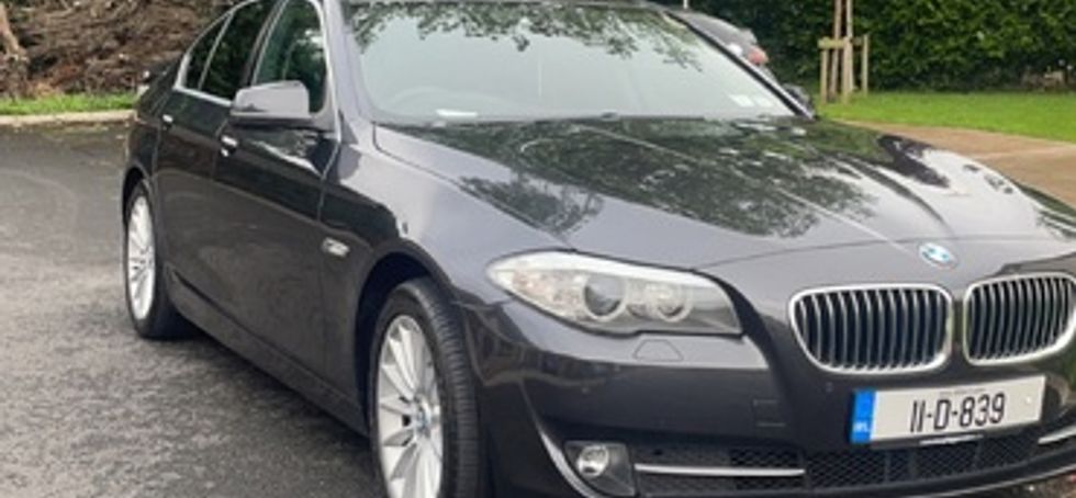 2011 Bmw 5-series "engine gone" ideal for repair or parts.
