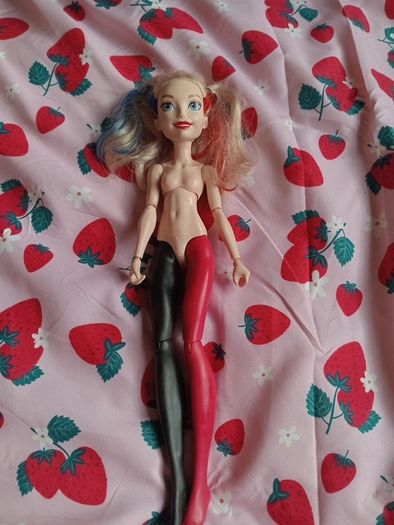 Harley quinn dc doll