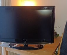 Samsung 37 inch TV