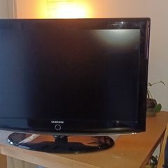 Samsung 37 inch TV
