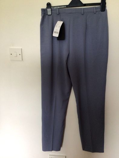 BNWTS ROBELL model Sahara pale blue trousers Uk 14 includes postage