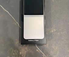 Samsung Z flip 6