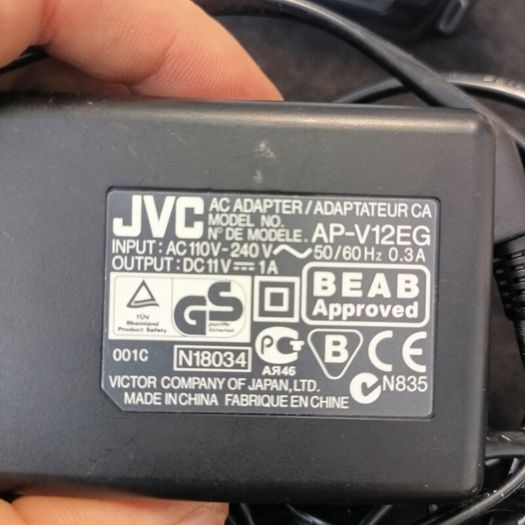 JVC GR-DVL 160EK Mini DV Camcorder Made In Japan