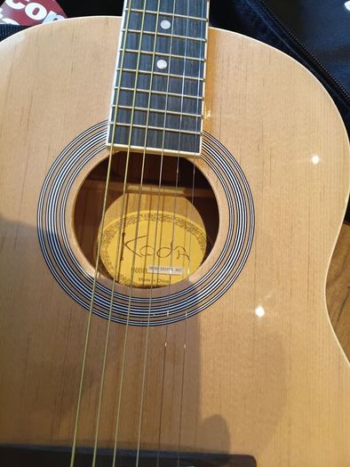 Koda Acoustic Guitar