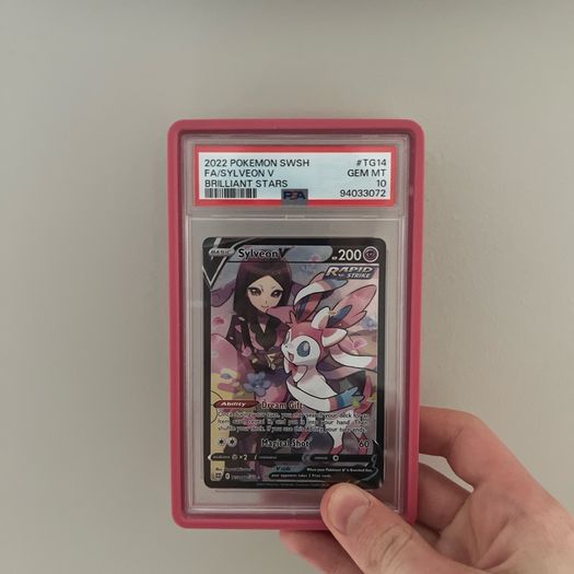 PSA 10 Graded Sylveon Brilliant stars