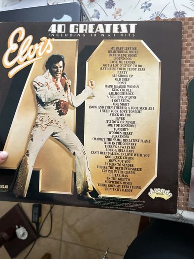 Elvis 40 Greatest Hits