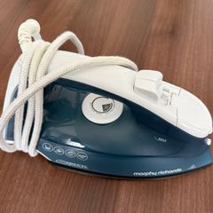 Morphy Richards Breeze Steam Iron, Blue & White, 2600W, Anti-Scale