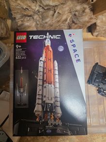 NASA Artemis Space Launch System Rocket  42221