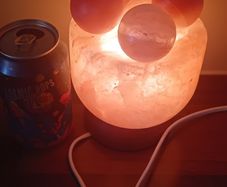 Salt lamp with massage balls