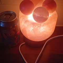 Salt lamp with massage balls