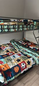 Triple bunk