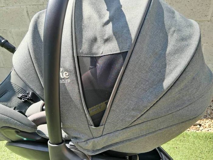 baby carseat