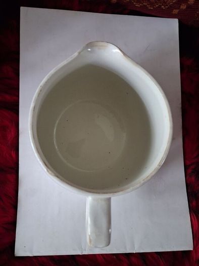 Old 1 & half pint Carrigaline Jug,