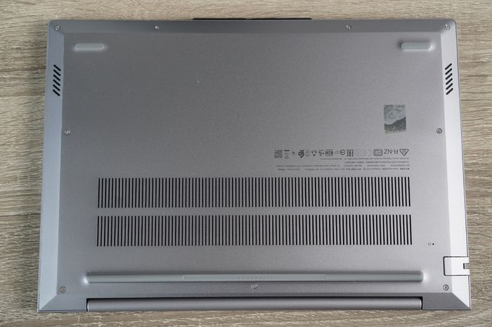 Lenovo ThinkBook 14 G7 | Core Ultra 5 | 16GB | 256GB