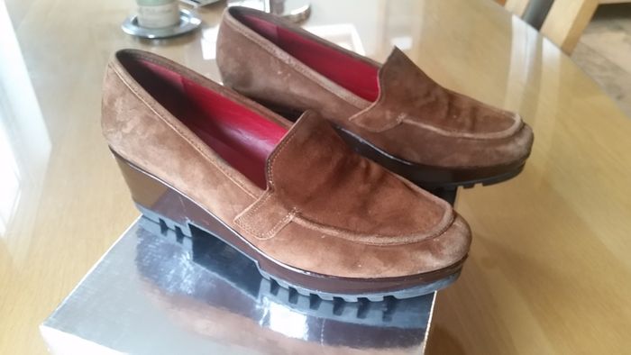 Carl Scarpa Size 39 Suede Leather Shoes