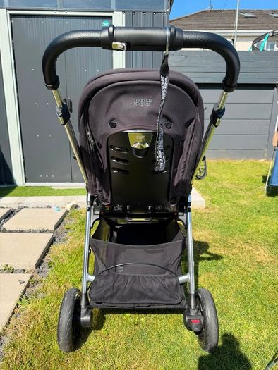 Mamas & Papas Flip3 Travel System Stroller  and Carrycot