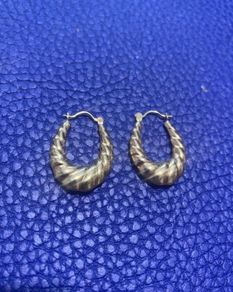 Gold Earring