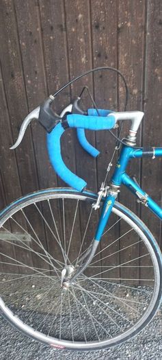 vintage GItane racing bicycle  in ver good condition 250 ono
