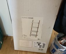 Ladder shelf