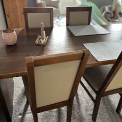 Dining Table + 4 Chairs