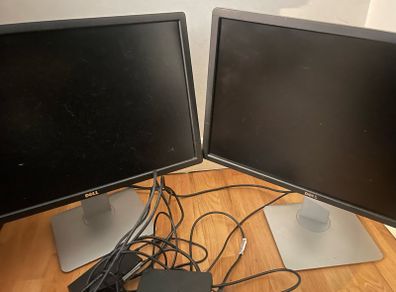 2 Dell Monitors with cables