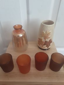 Vase x 2 plus 4 Glass Tealight Holder's all for 14.00euro .. Price Drop