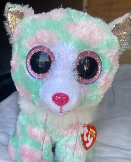 New Beanie TY Cat named Opal