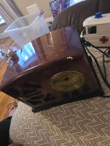 antique radio
