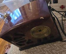 antique radio